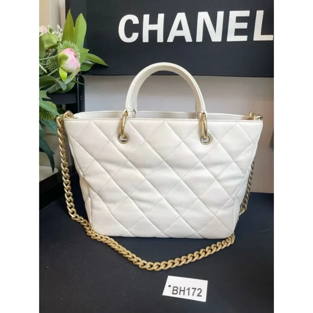 Chanel Women Pre-Loved Bag Very Good Condition